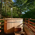 Broomhills Farm River Eco Pods *