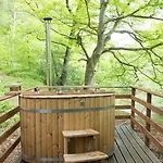Broomhills Farm River Eco Pods Carlisle (Cumbria)