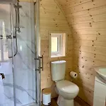 Broomhills Farm River Eco Pods Farm stay *