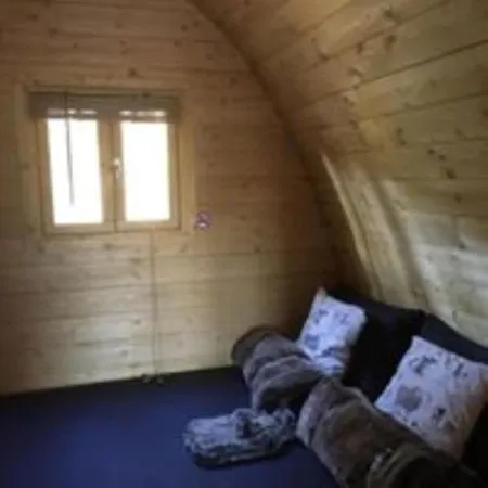Broomhills Farm River Eco Pods Feriegård *