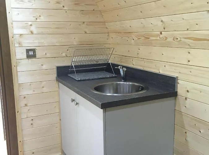 Broomhills Farm River Eco Pods * Carlisle (Cumbria)