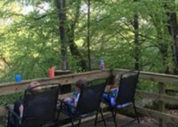 Broomhills Farm River Eco Pods * Carlisle (Cumbria)