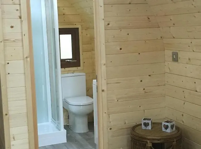 Broomhills Farm River Eco Pods Agroturismo *