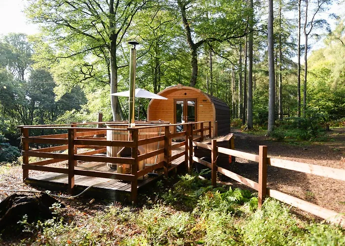 Broomhills Farm River Eco Pods