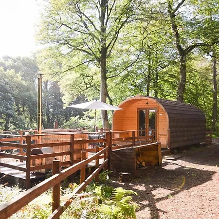 Farm stay Broomhills Farm River Eco Pods